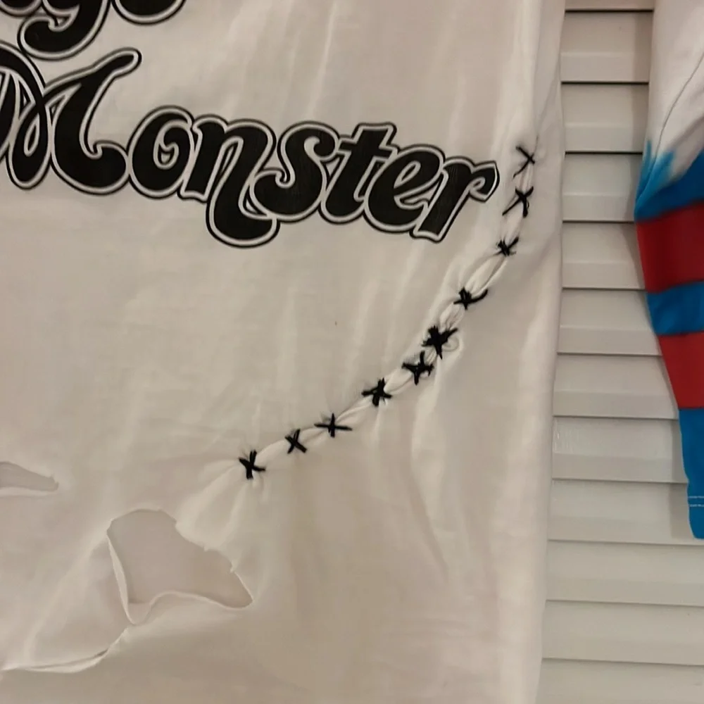 Harley Quinn DC shirt from the first Suicide Squad movie - Picture 5 of 6